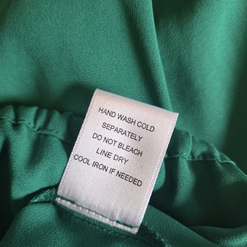 Women's Emerald Green Blouse with Black Accents - Picture 7 of 8